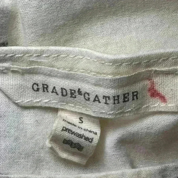 Grade & Gather- cream w black triangles linen top- womens small - Picture 4 of 4